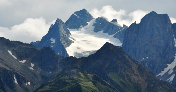 上 白马雪山