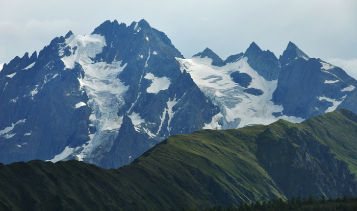 上 白马雪山