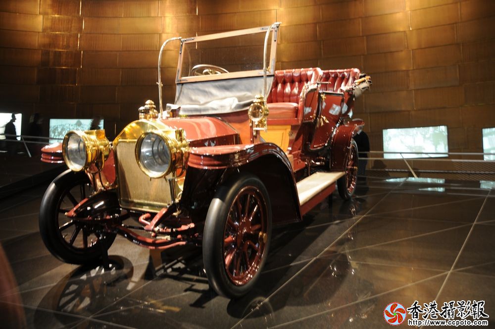 20120218梅赛德斯奔驰博物馆4-门户.jpg