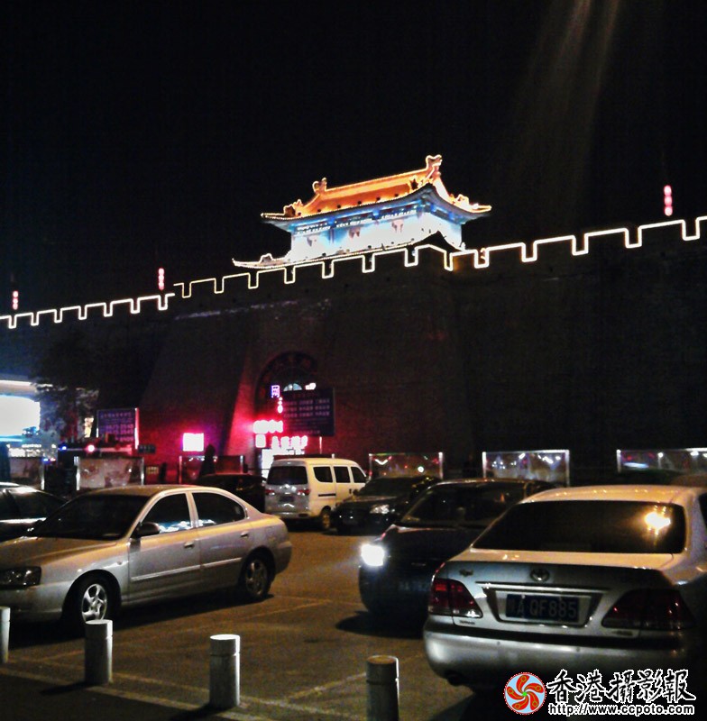 敌楼夜景.jpg
