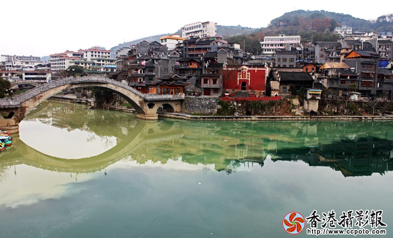河岸.jpg