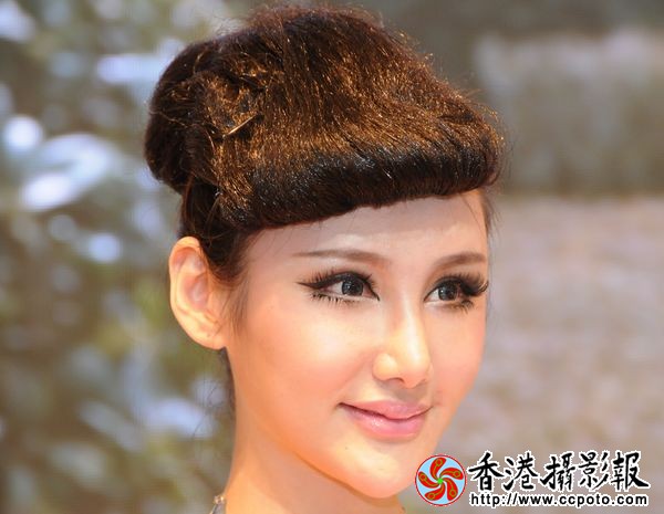 美女