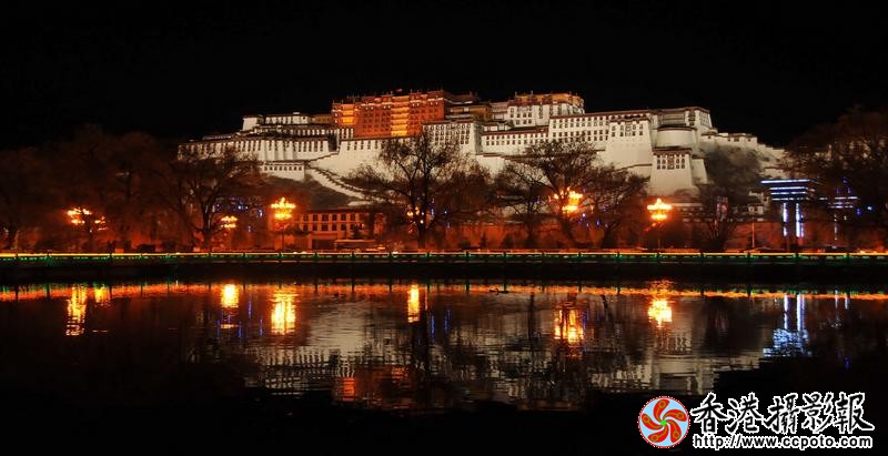 圣殿布达拉宫迷人的夜景