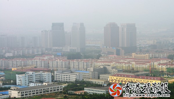 6.凤凰山上博友情.JPG