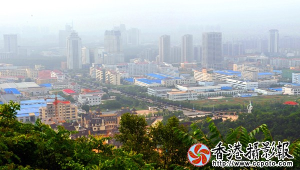 12凤凰山上博友情.JPG