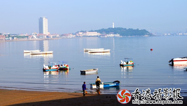 （9）晨光里的海滨浴场.JPG