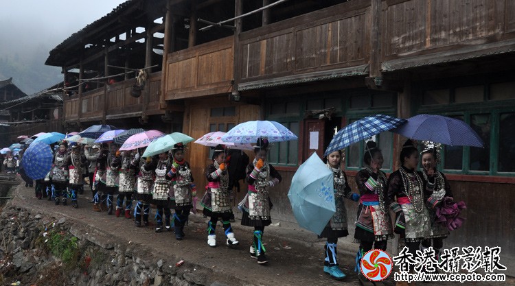 黄岗侗寨春节“抬官人”节民俗活动 (8).jpg