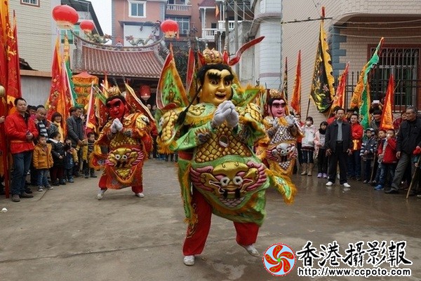 闽南林氏官厅道台公巡境巡香祈平安文艺联欢活动三太子踏街祝福.JPG