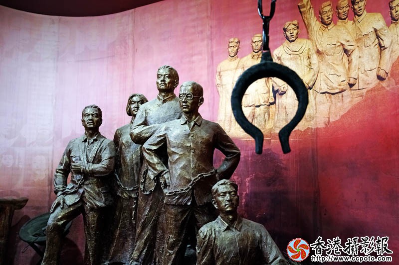 山东抗日根据地纪念馆雕塑1..jpg