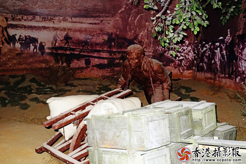 山东抗日根据地纪念馆雕塑4..jpg
