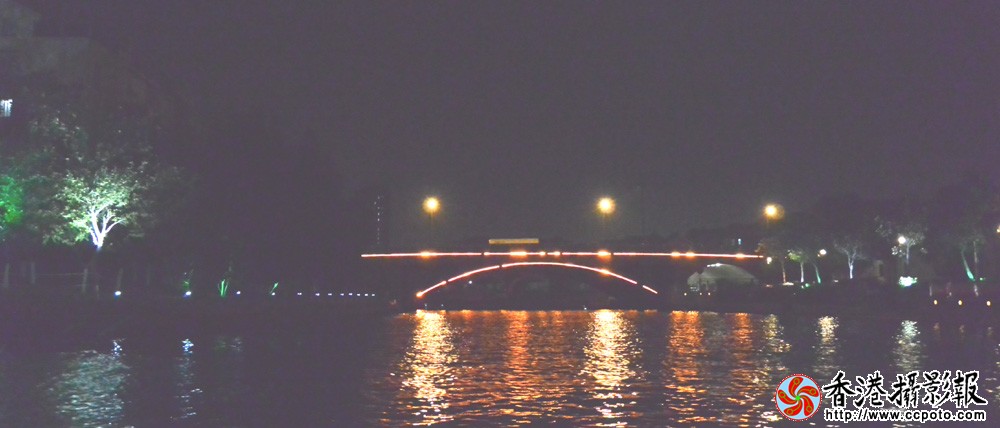 夜晚游苏州河5.jpg