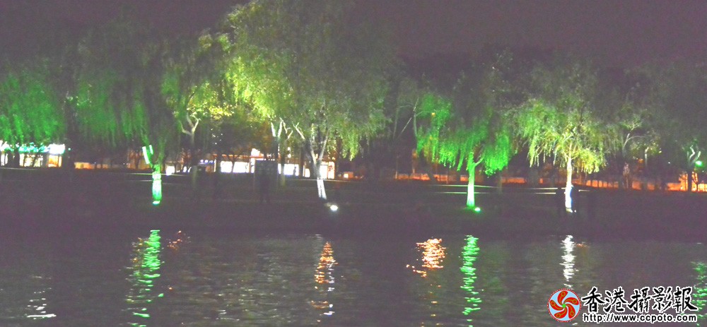 夜晚游苏州河8.jpg