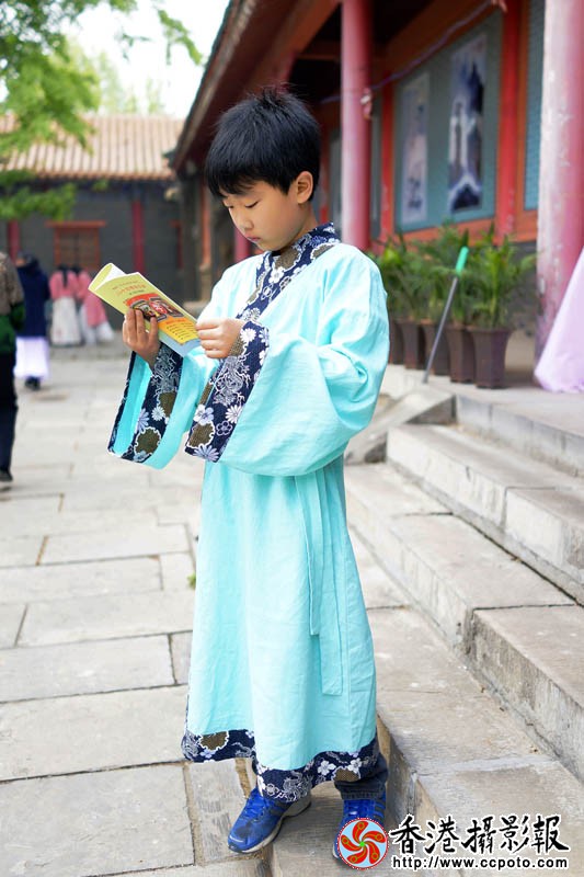 孔庙书童5..jpg