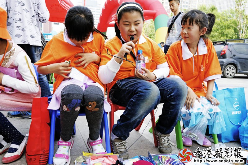童心义卖公益集市活动随拍1..jpg