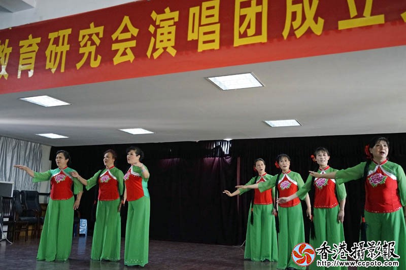 道德演唱进社区11..jpg