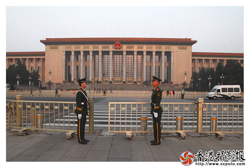 _MG_0408广场清晨psd.jpg