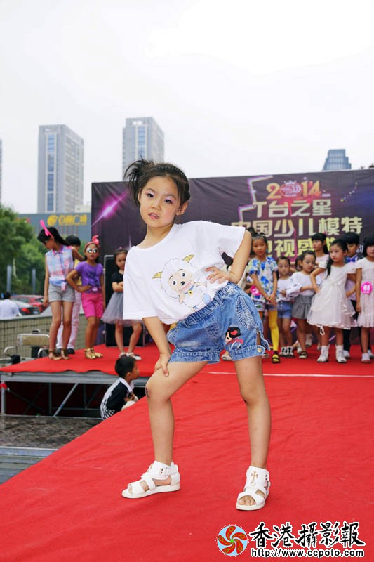 中国少儿模特临沂赛区拾影25..jpg