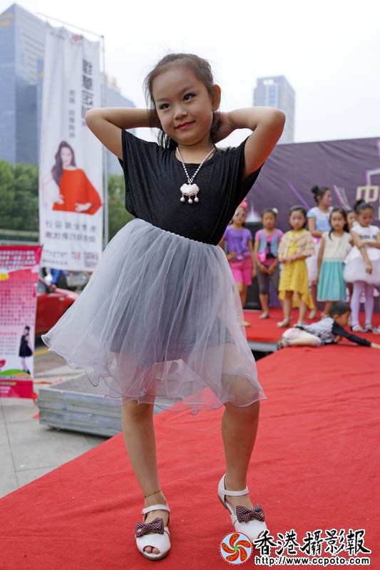中国少儿模特临沂赛区拾影36..jpg