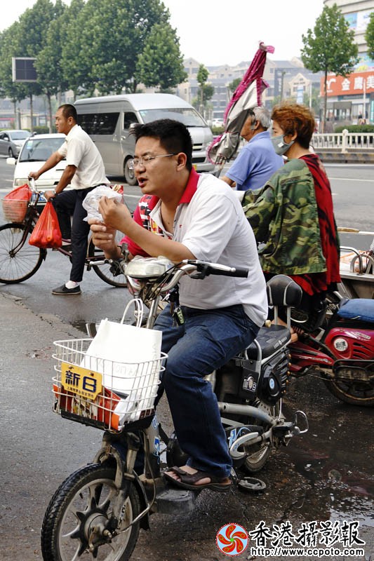 街头小吃..jpg
