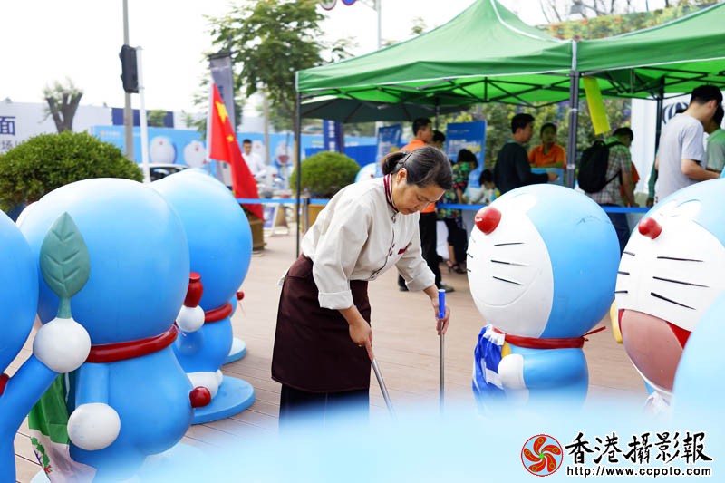 亲近哆啦A梦13..jpg