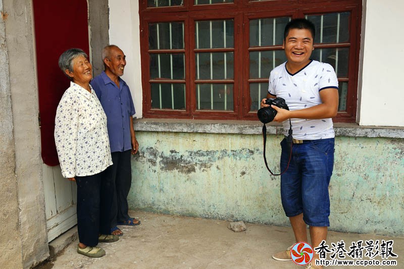 给咱爸咱妈照张相4..jpg