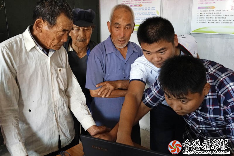 给咱爸咱妈照张相34..jpg