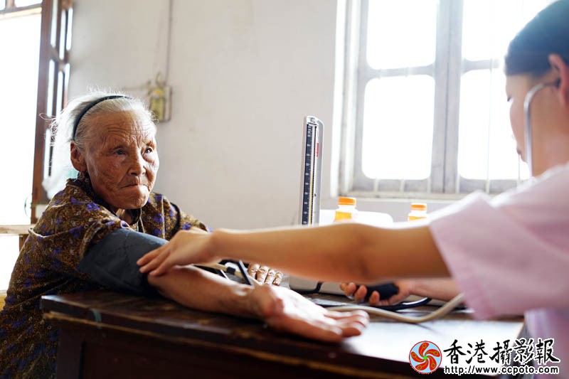 给咱爸咱妈照张相44..jpg