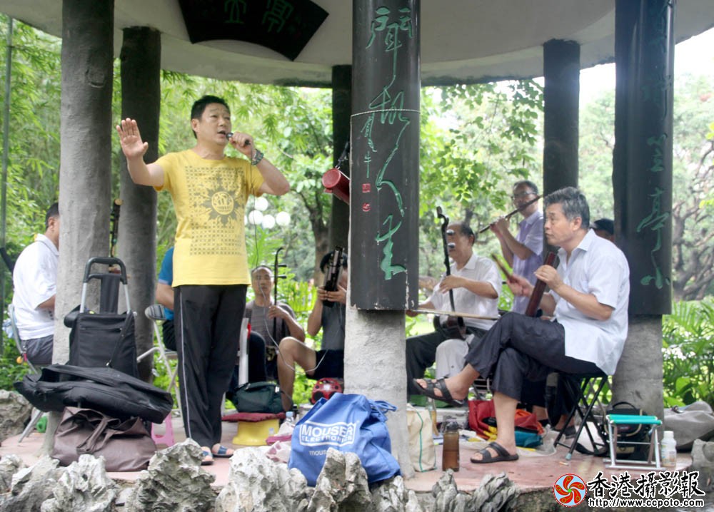 深圳有个河南戏艺术团1.JPG
