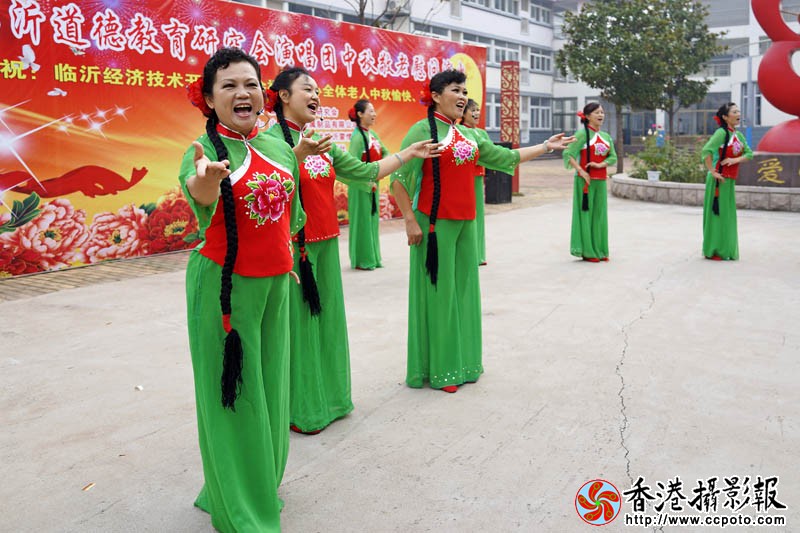 中秋敬老慰问演出13..jpg