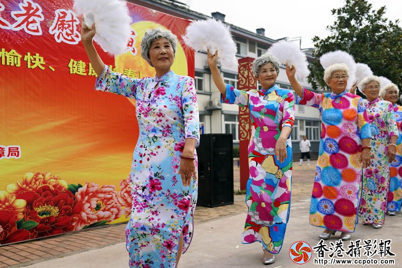 中秋敬老慰问演出17..jpg