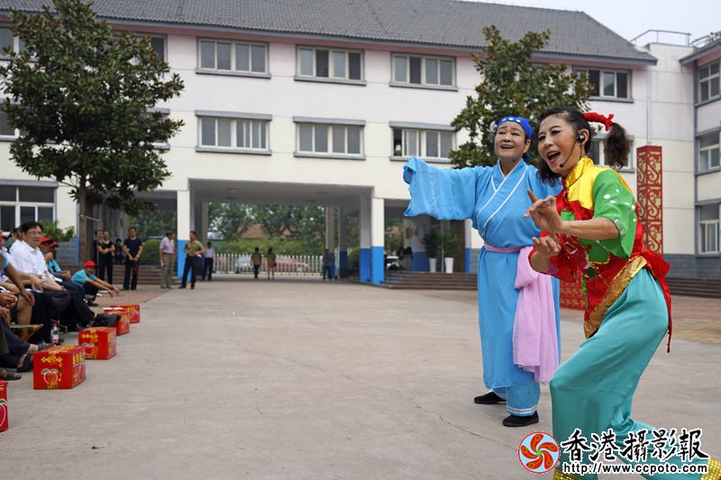 中秋敬老慰问演出22..jpg