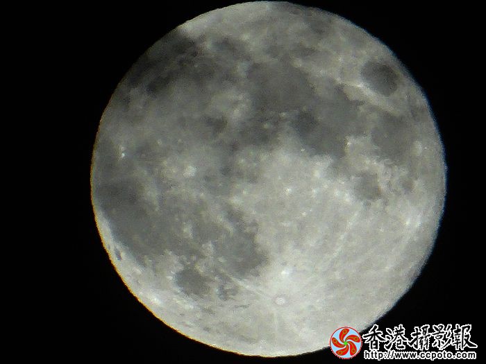 乌云遮月