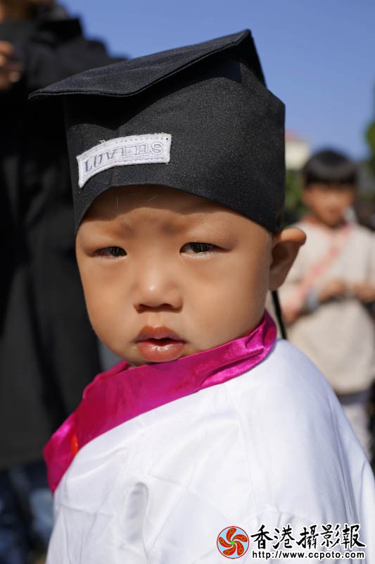孔庙里的孩子们6..jpg