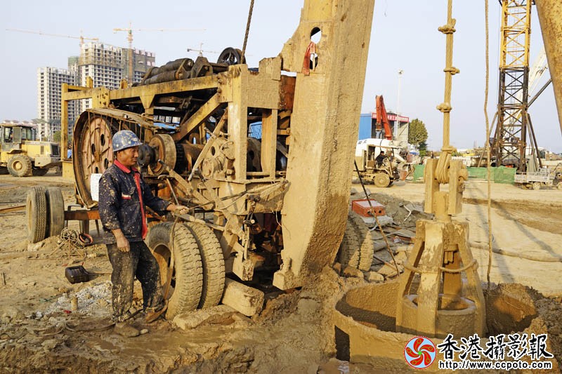 陶然路沂河大桥建设5..jpg