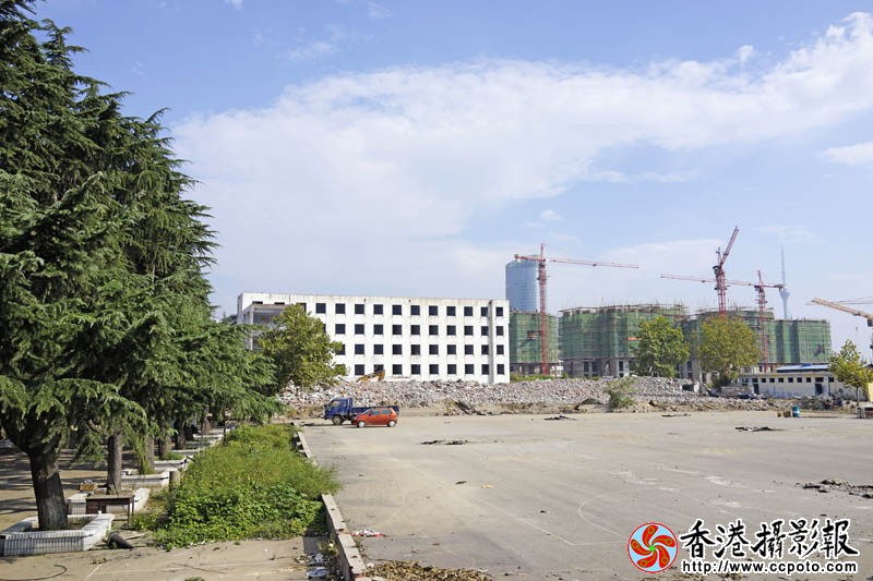 卫校拆迁10..jpg