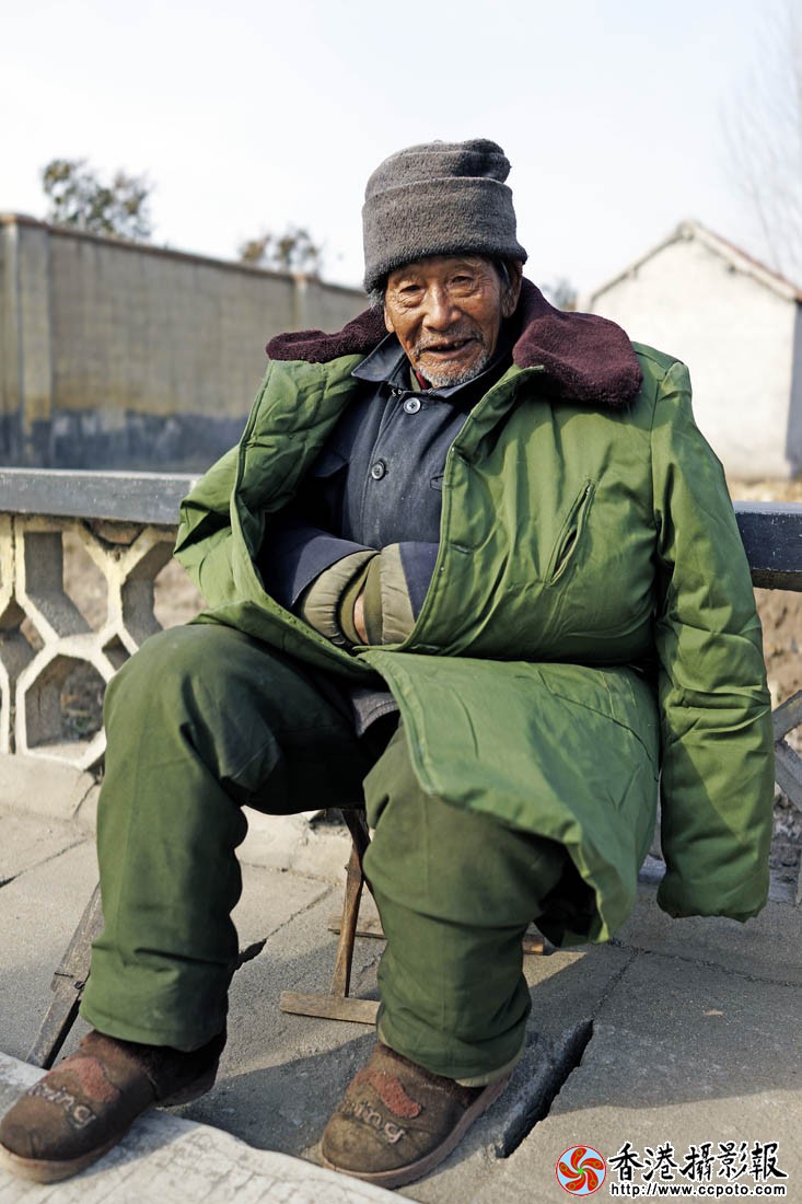 为敬老院老人拍照-汤头4..jpg