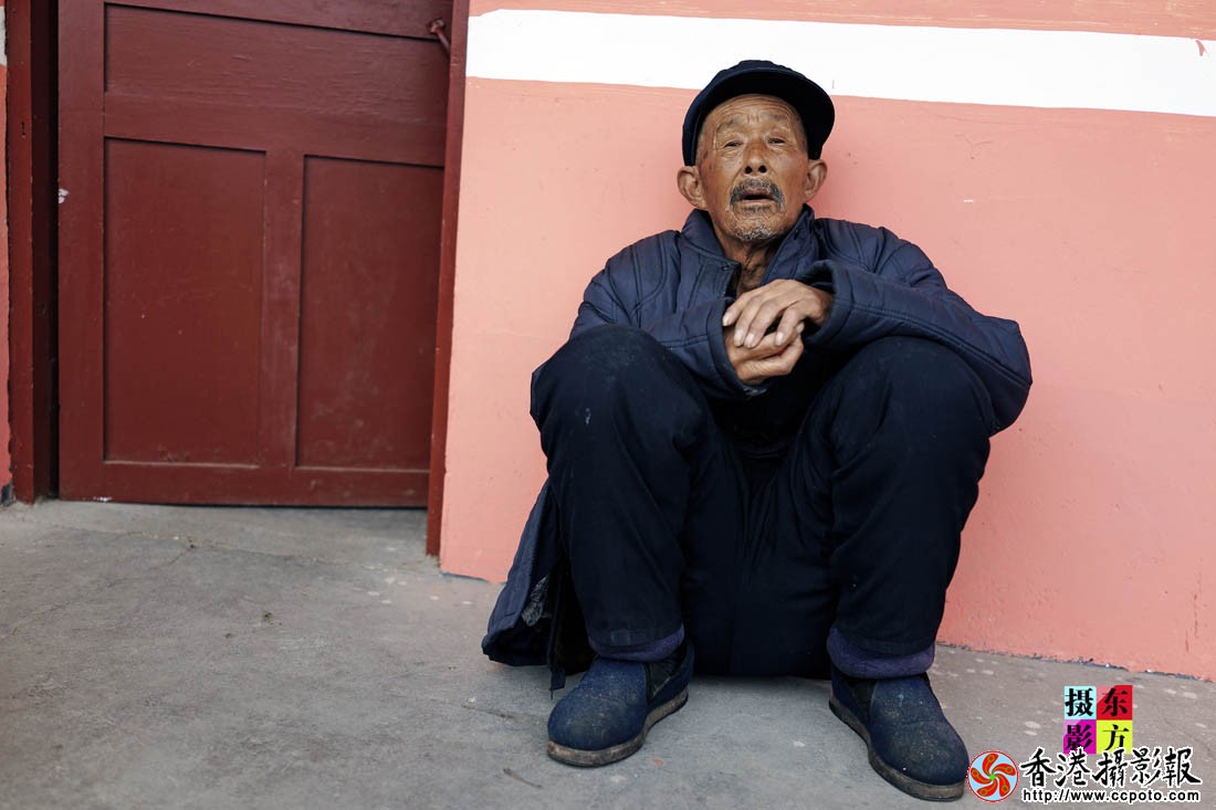 八湖敬老院的老人们18..jpg