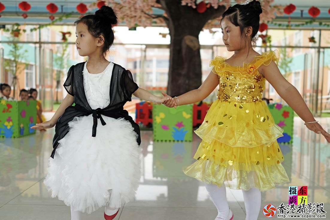 汤河小学幼儿园的孩子们4..jpg