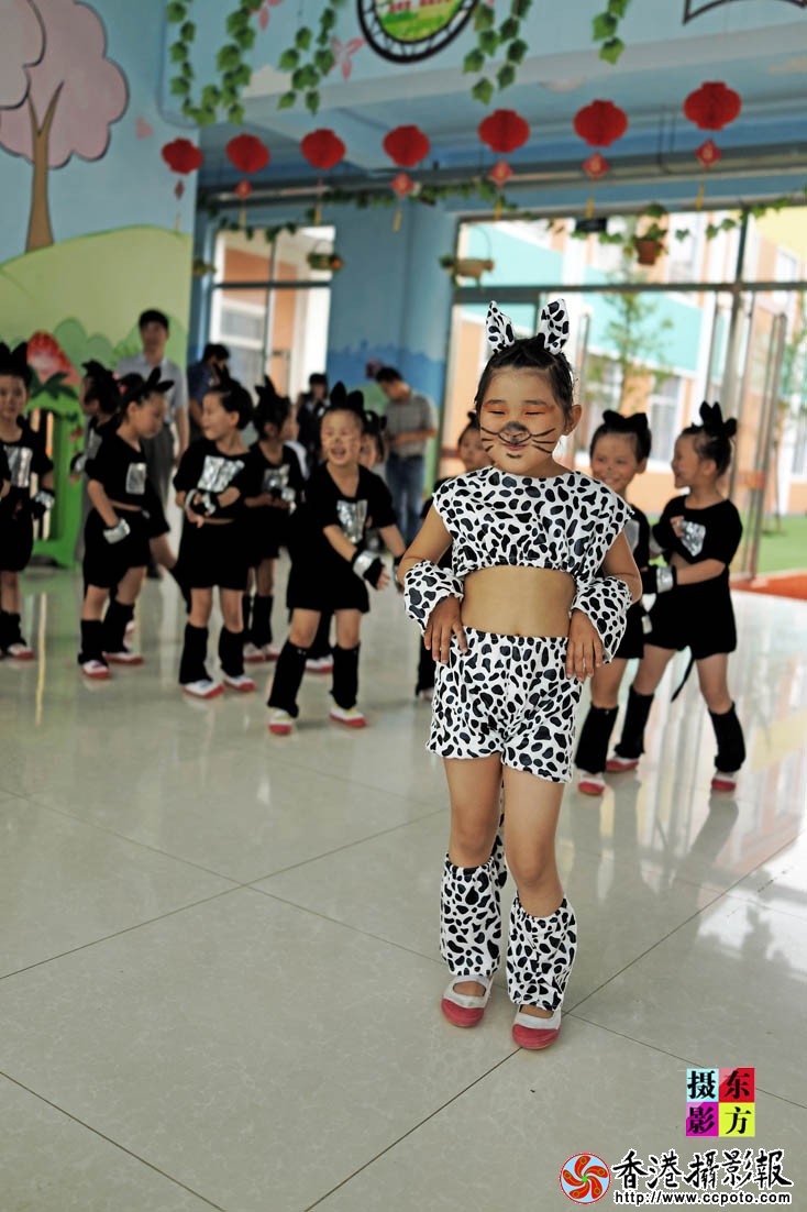 汤河小学幼儿园的孩子们5..jpg
