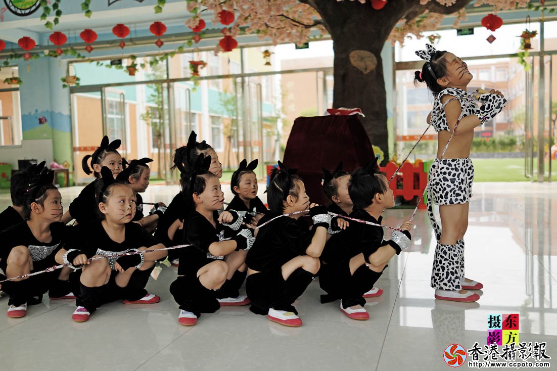 汤河小学幼儿园的孩子们8..jpg