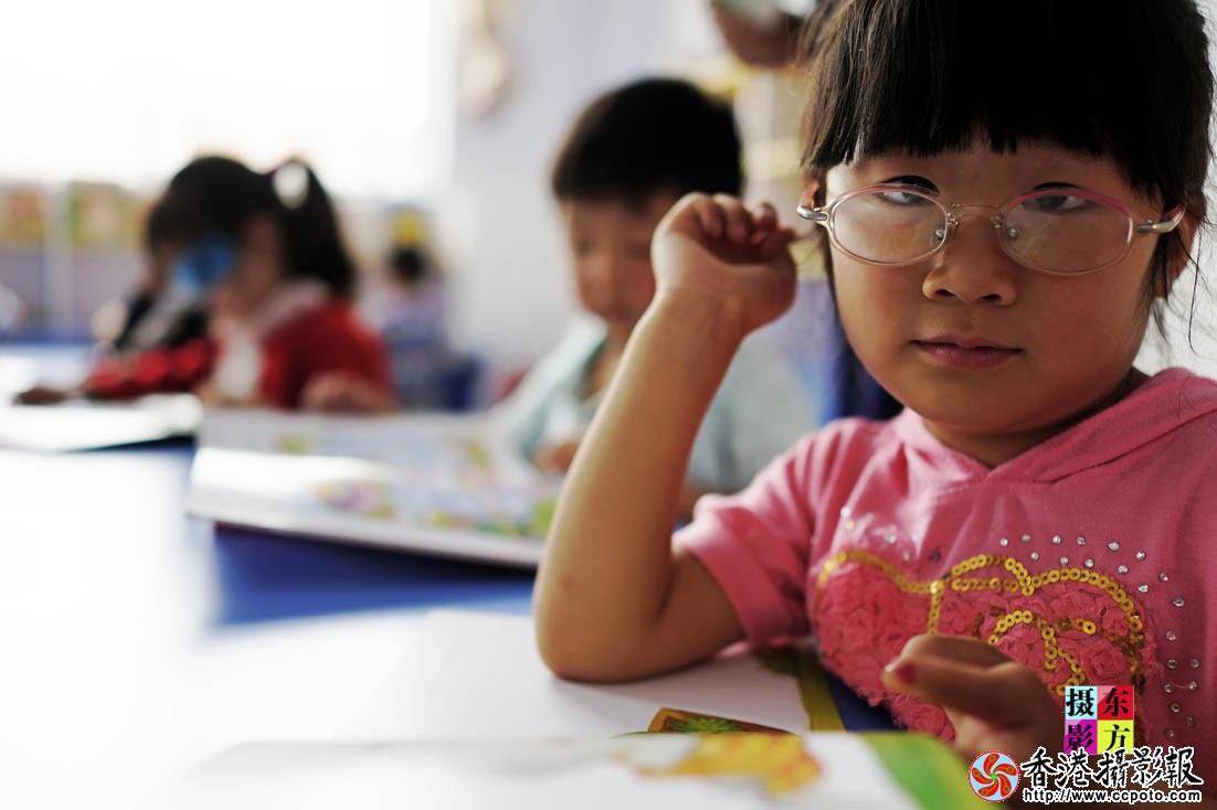 汤河小学幼儿园的孩子们25..jpg