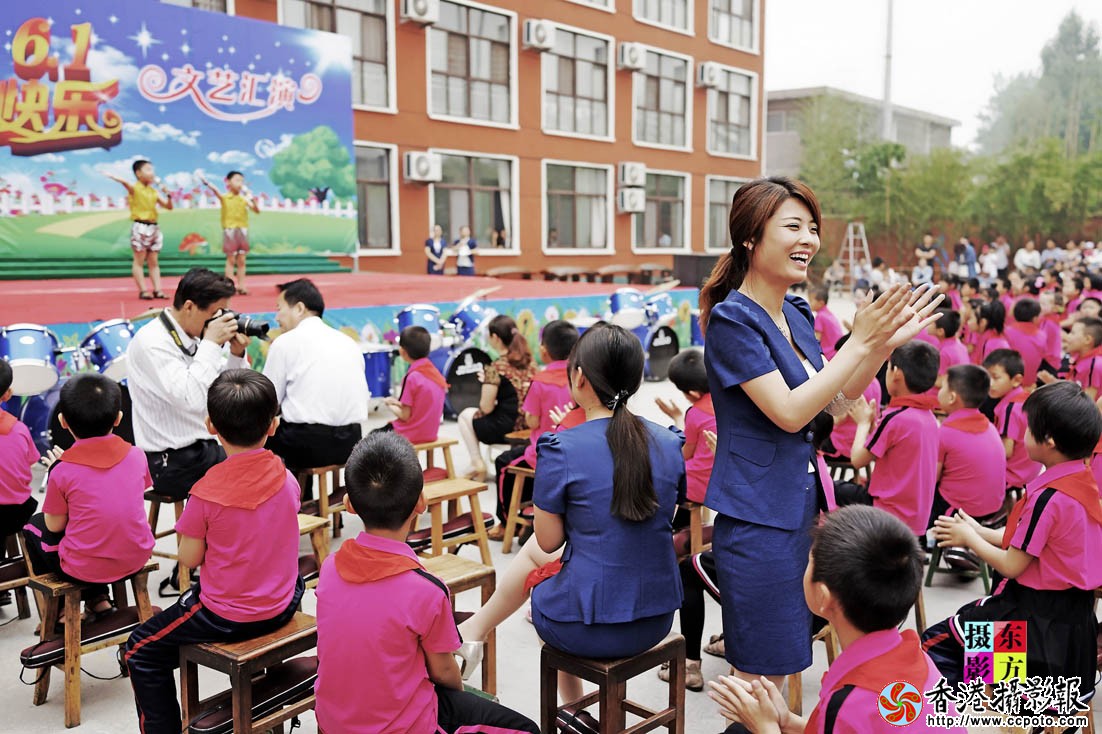 太平智星学校庆六一演出32..jpg