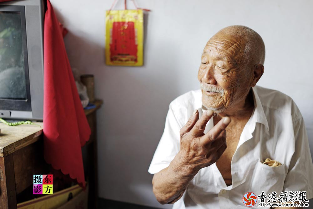 寻访抗战老兵——费县站9..jpg