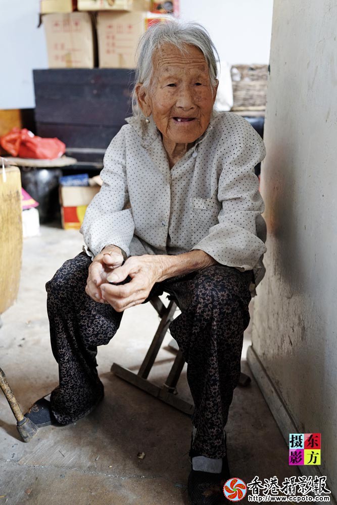 寻访抗战老兵——费县站12..jpg