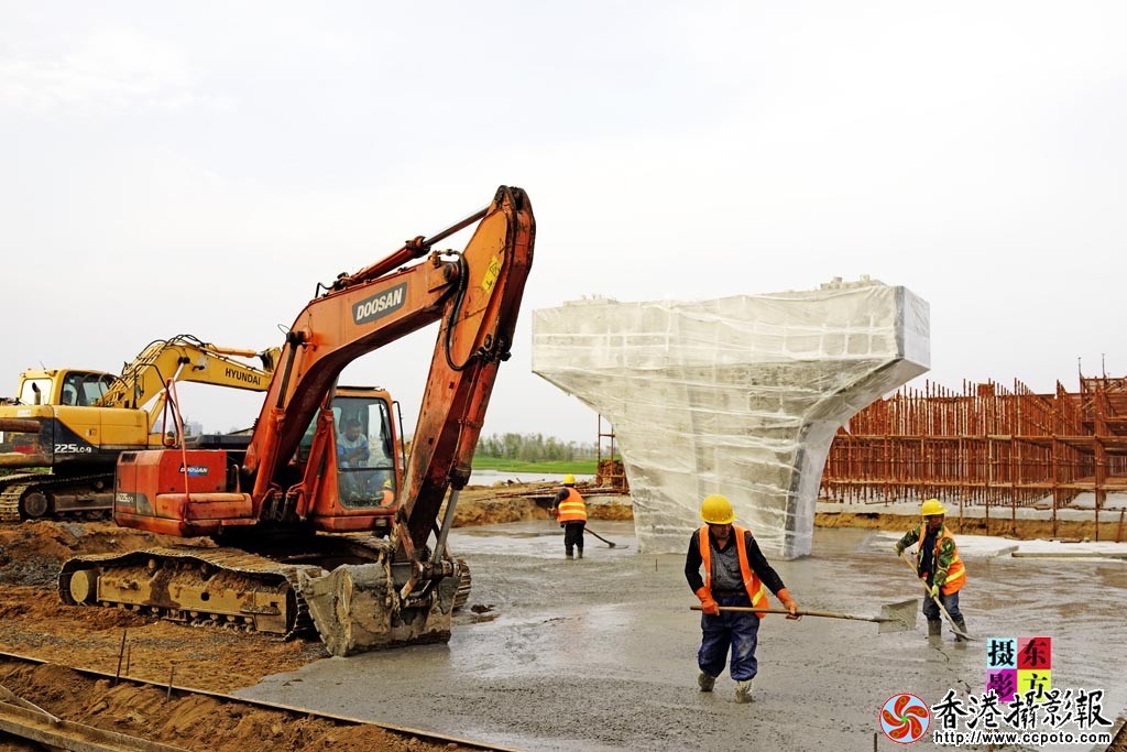 南京路大桥施工现场随拍5..jpg