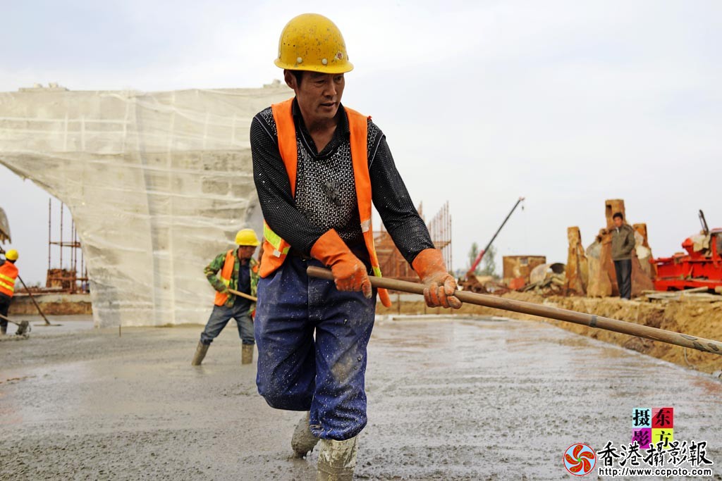 南京路大桥施工现场随拍8..jpg