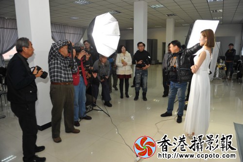 现场讲解拍摄技巧