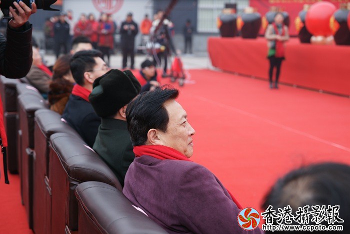 唐国强老师与嘉宾观看演出