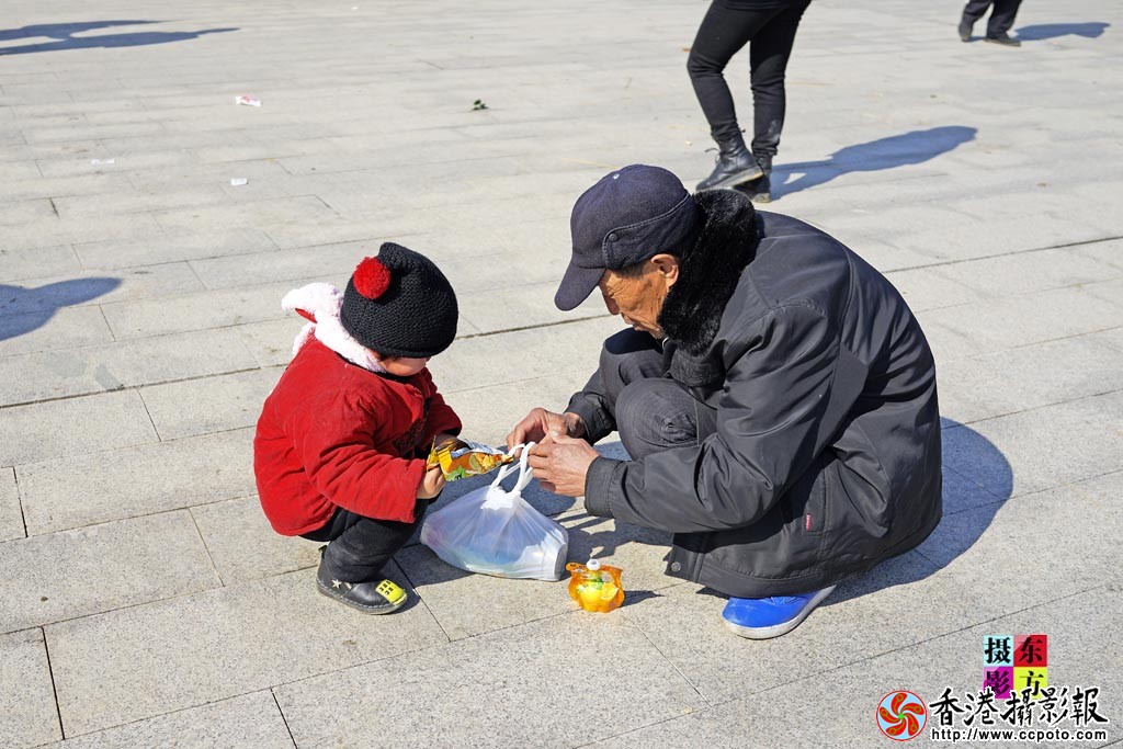 孩子们的秧歌节19..jpg