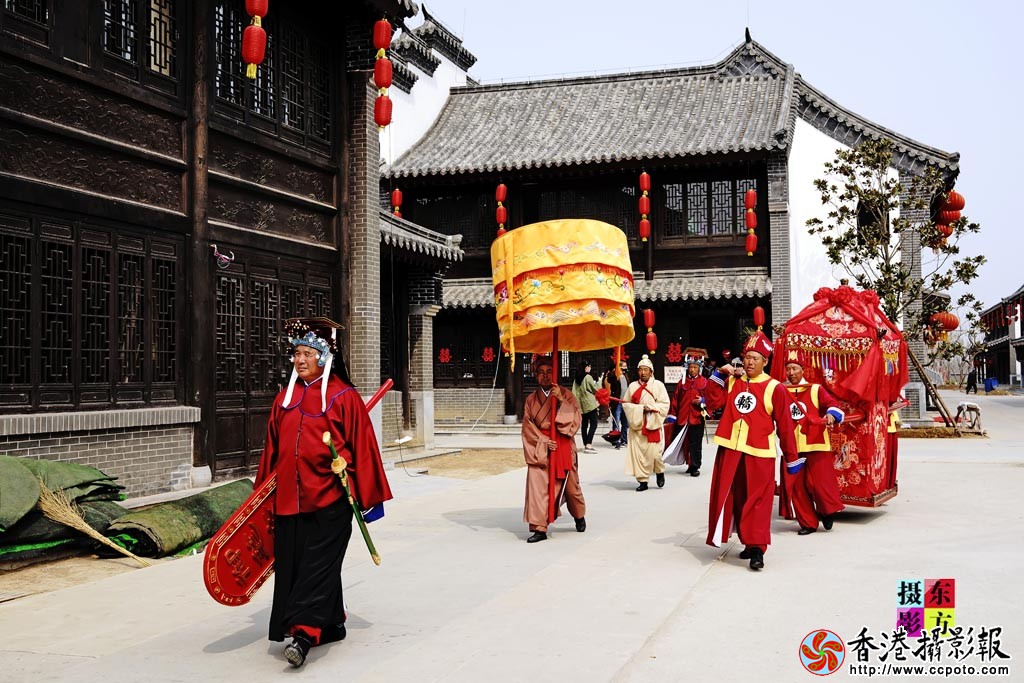 龙园古代婚嫁实景表演2..jpg